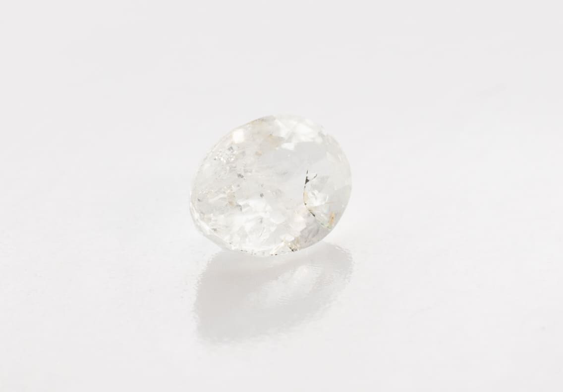 1ct White Sapphire SI2 Oval Shape (7x4.7x3.4 mm) Unheated gemstone from Sri Lanka