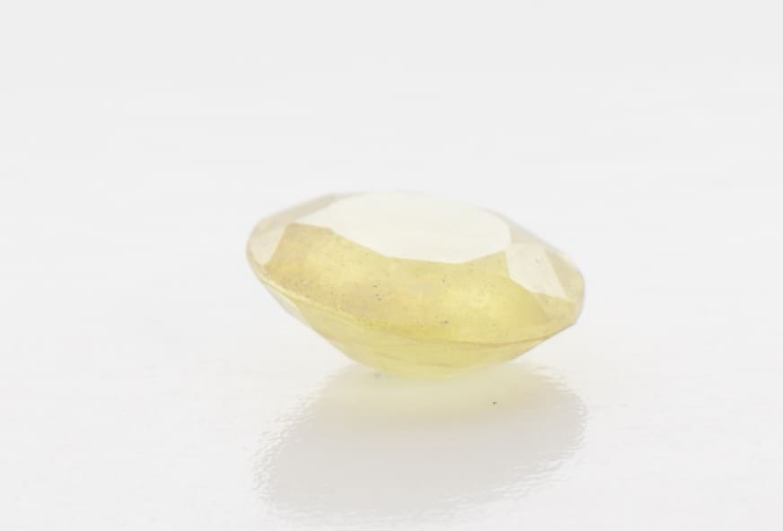 1.1ct Yellow Sapphire Cloud Round Shape (6.6x2.7x0 mm) Unheated gemstone from Sri Lanka