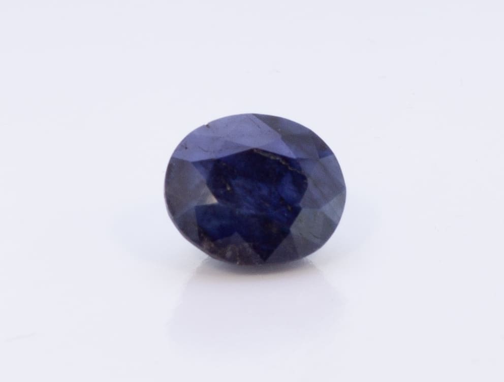 6.5ct Blue Sapphire VVS Oval Shape (11x9.6x7 mm) Heated gemstone from Sri Lanka