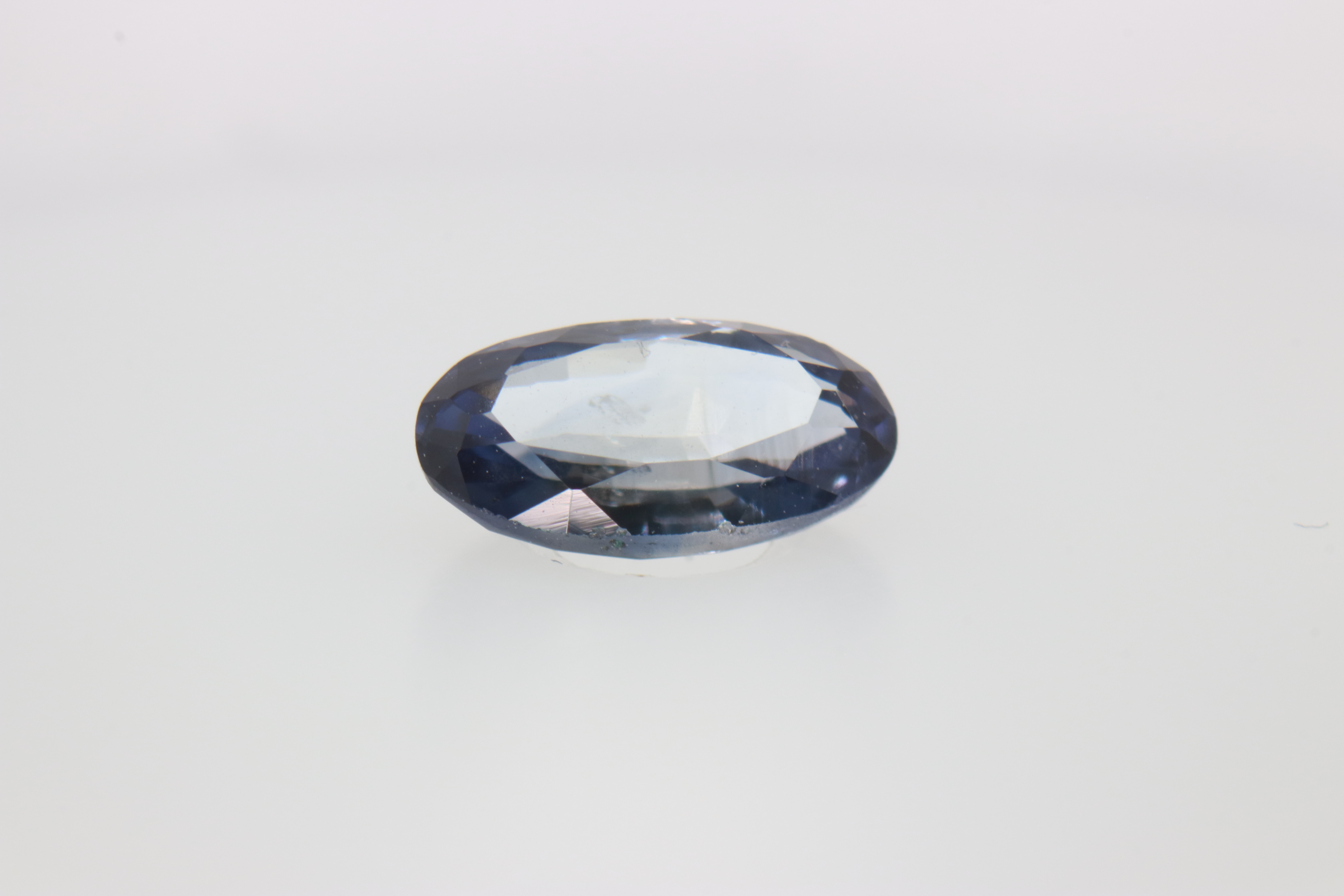 0.5ct Dodger Blue Spinel VVS1 Oval Shape (7.6x4.1x2.8 mm) Unheated gemstone from Sri Lanka