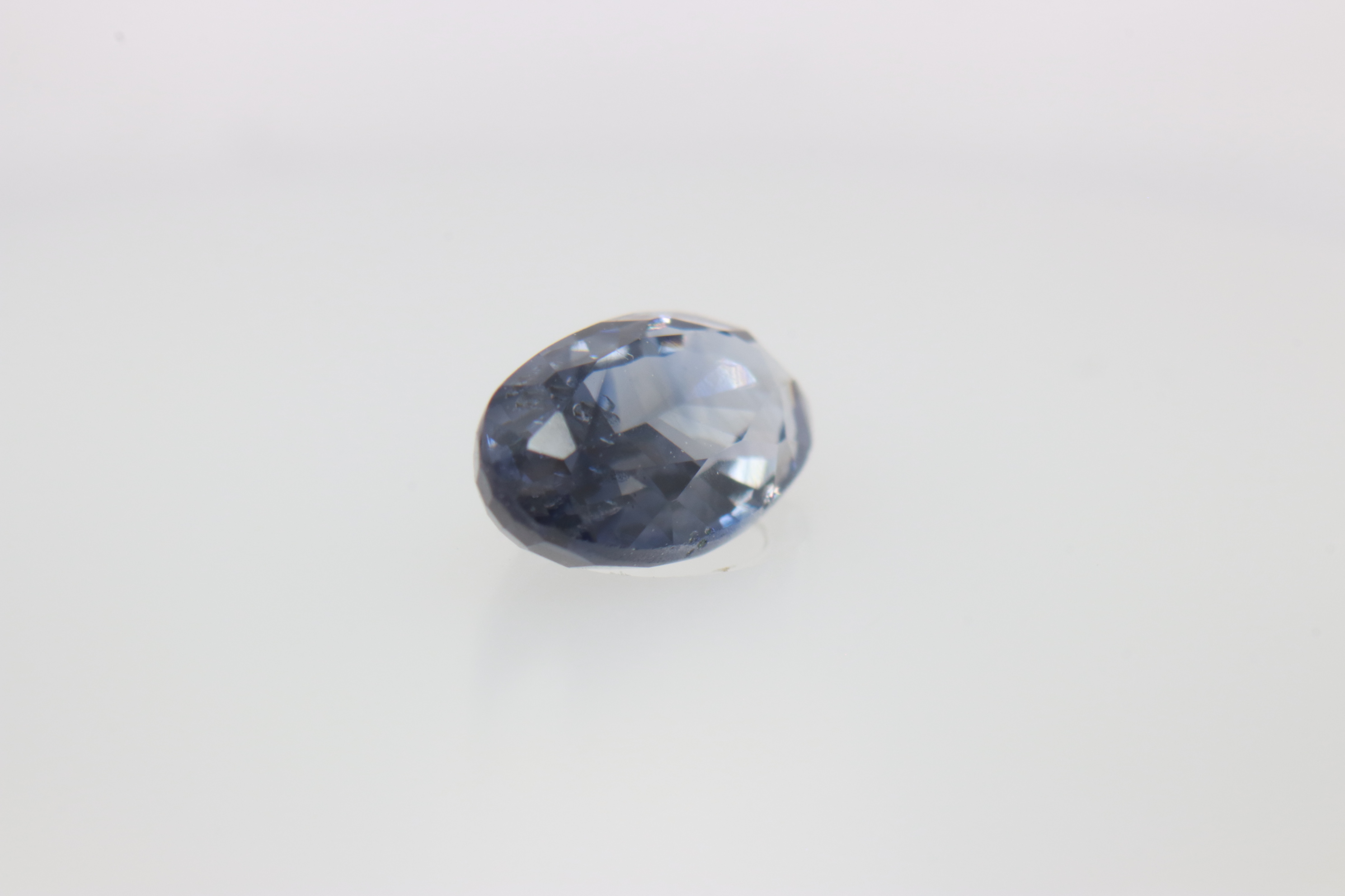 0.5ct Dodger Blue Spinel VVS1 Oval Shape (7.6x4.1x2.8 mm) Unheated gemstone from Sri Lanka