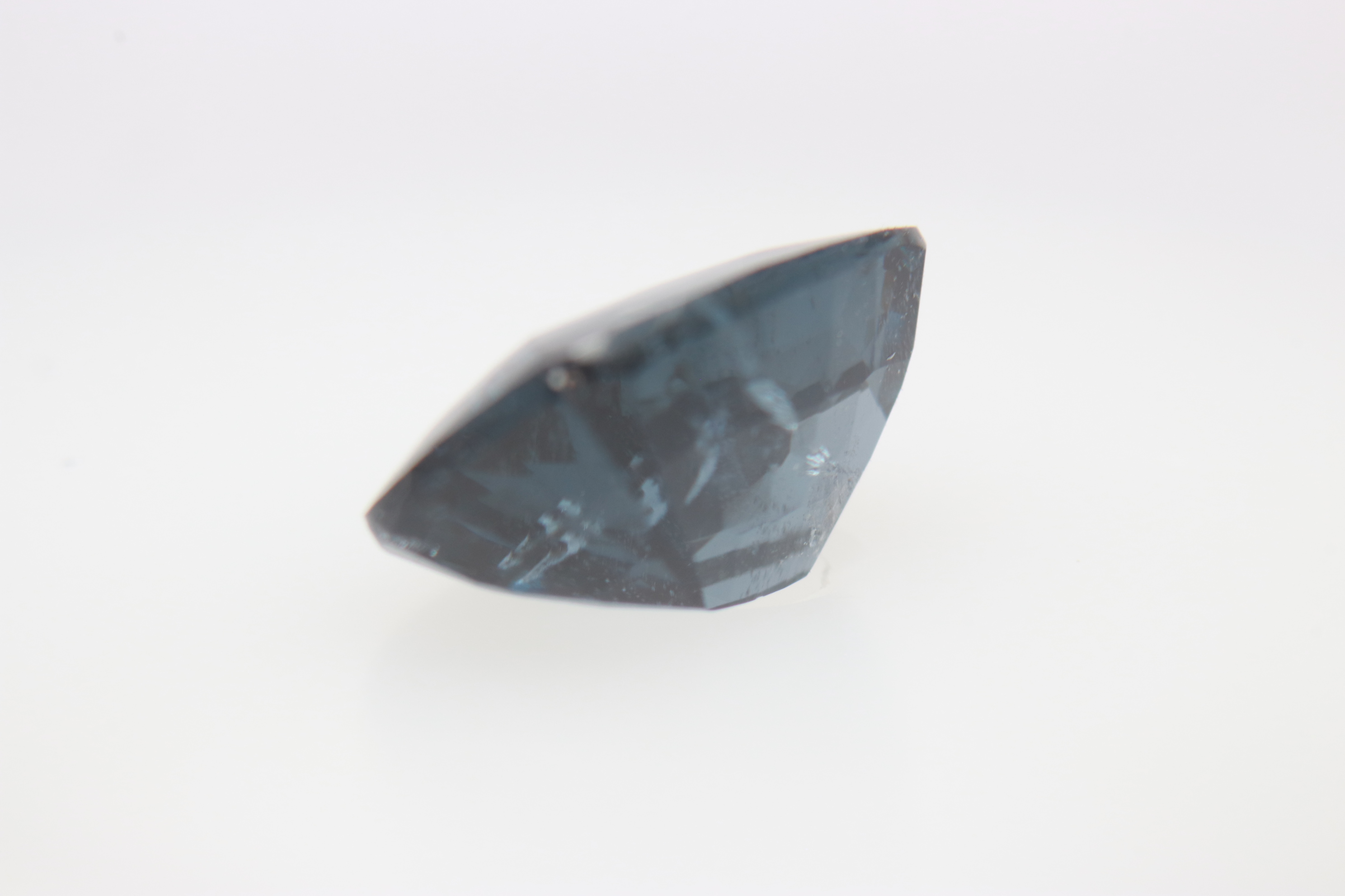 3ct Blue Spinel Cloud Asscher Shape (10x6.9x4.9 mm) Unheated gemstone from Sri Lanka