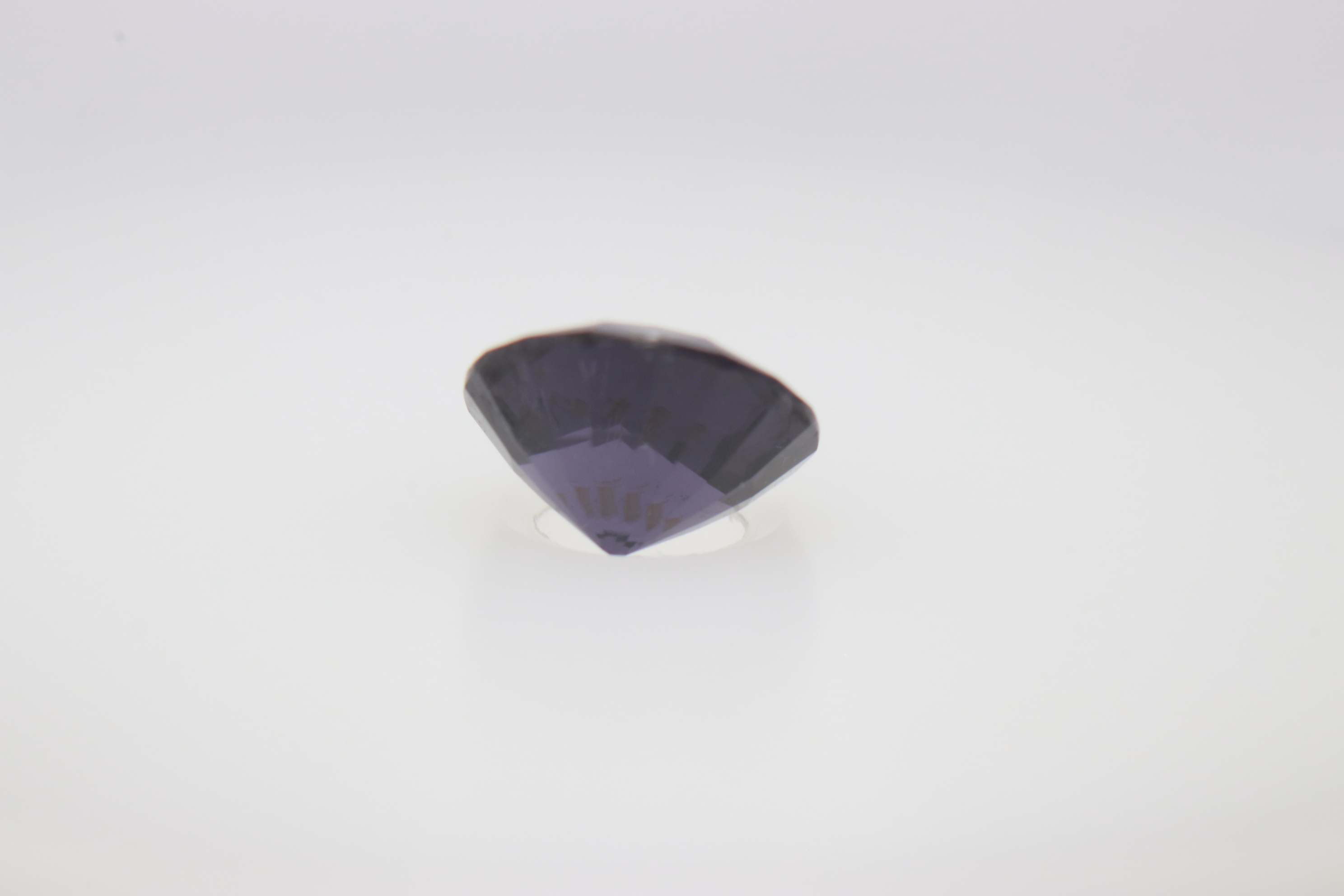 0.8ct Cobolt Spinel Vs Round Shape (0x5.7x4.1 mm) Unheated gemstone from Sri Lanka