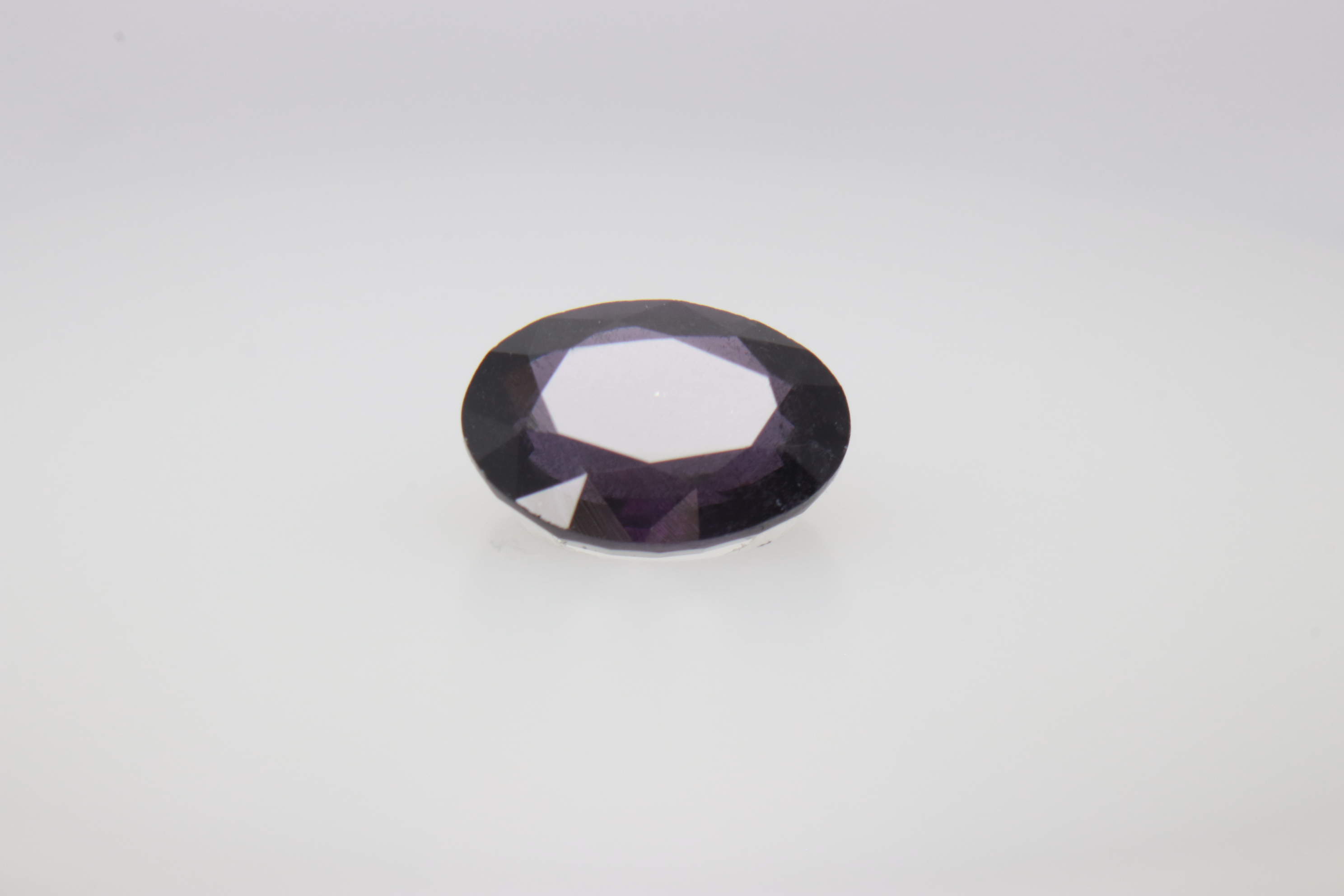 0.8ct Purple Spinel Vs1 Asscher Shape (6.1x4.8x3.0 mm) Unheated gemstone from Sri Lanka