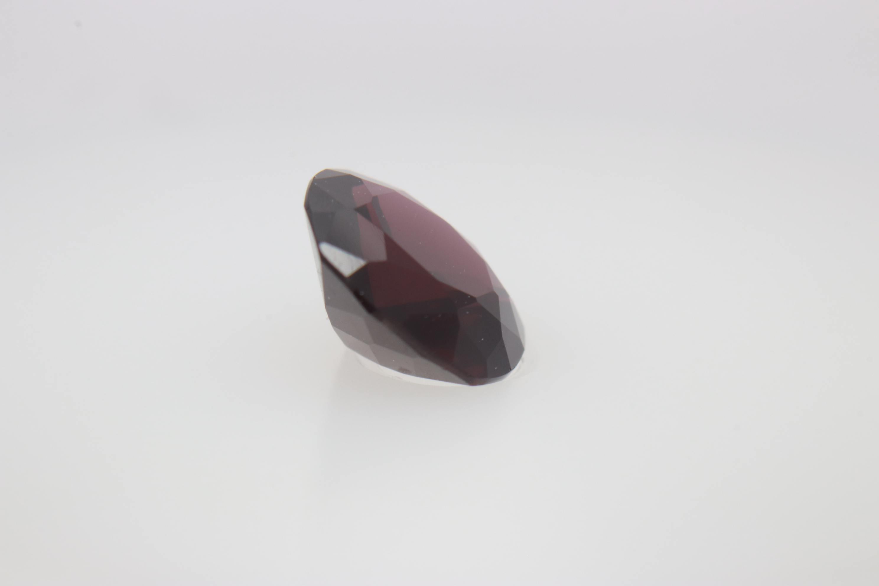 1.1ct Dark Red Spinel VVS1 Princess Shape (6.6x6.5x3.3 mm) Unheated gemstone from Sri Lanka