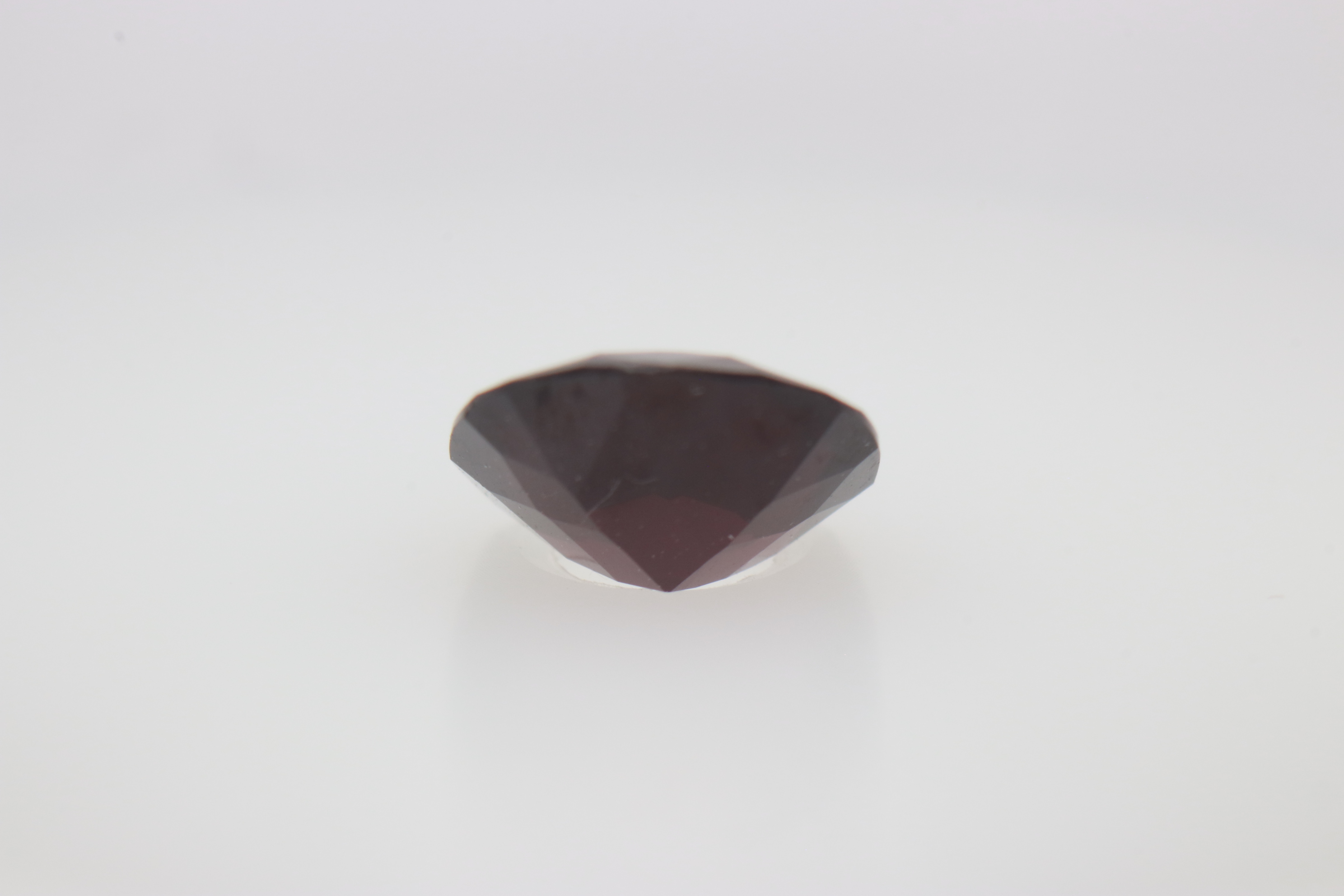 1.1ct Dark Red Spinel VVS1 Princess Shape (6.6x6.5x3.3 mm) Unheated gemstone from Sri Lanka