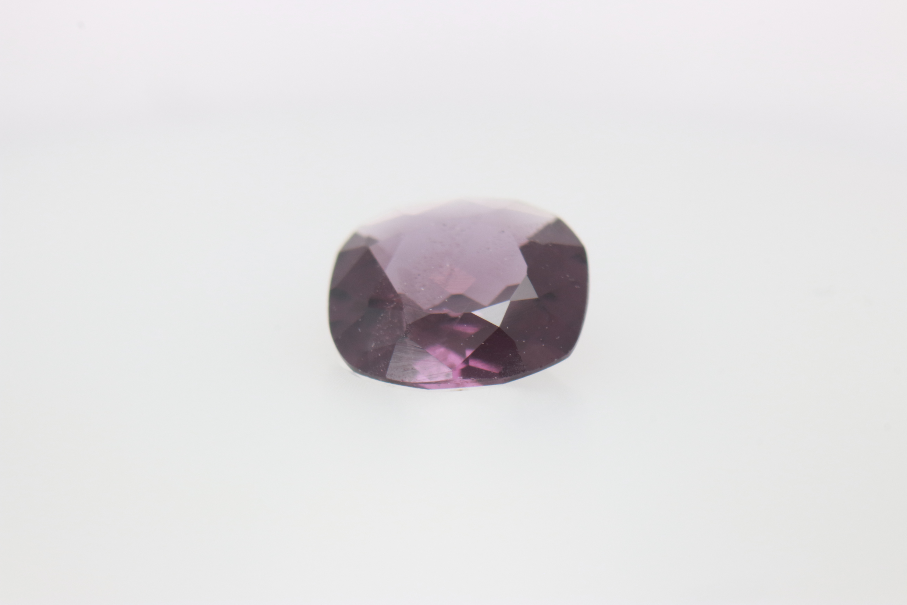 0.8ct Purple Spinel Vs1 Round Shape (0x6.1x2.4 mm) Unheated gemstone from Sri Lanka