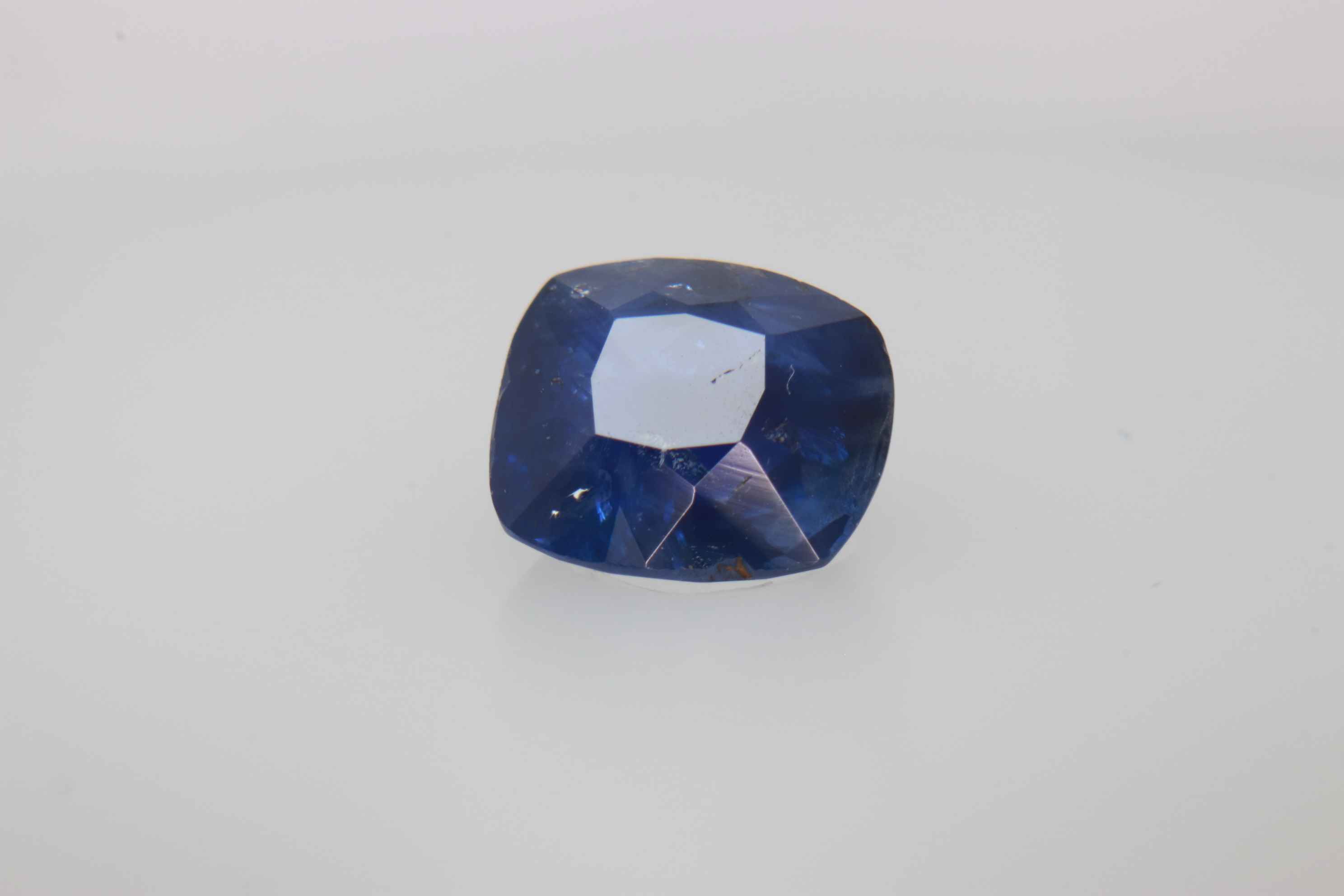 1.1ct Blue Sapphire SI1 Antique Cushion Shape (6x5.7x3.4 mm) Heated gemstone from Sri Lanka