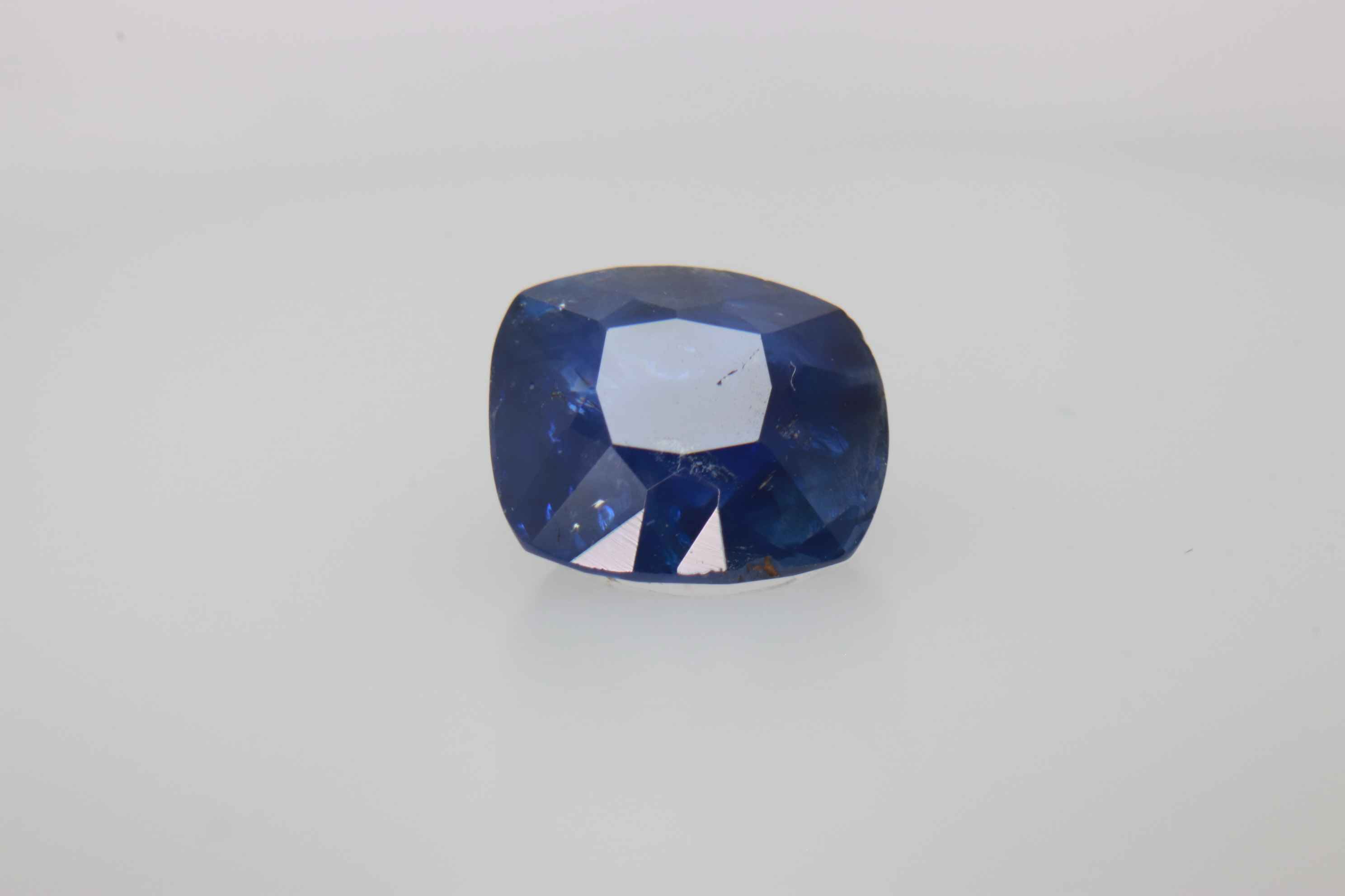 1.1ct Blue Sapphire SI1 Antique Cushion Shape (6x5.7x3.4 mm) Heated gemstone from Sri Lanka