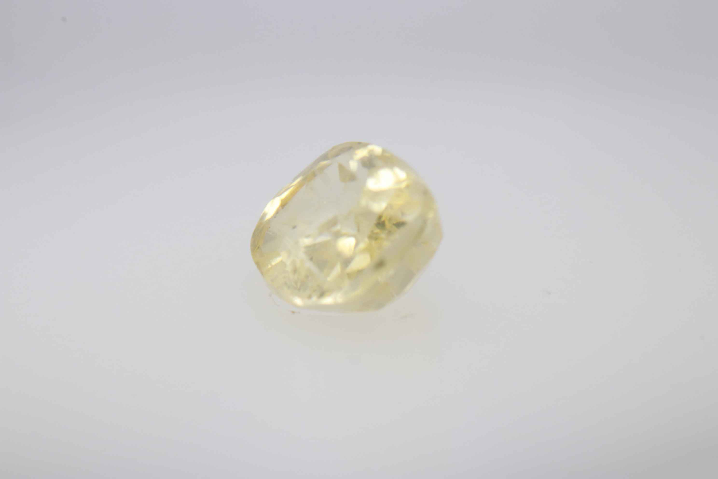 1.3ct Yellow Sapphire VVS1 Emerald Shape (6.7x5.2x3.6 mm) Unheated gemstone from Sri Lanka