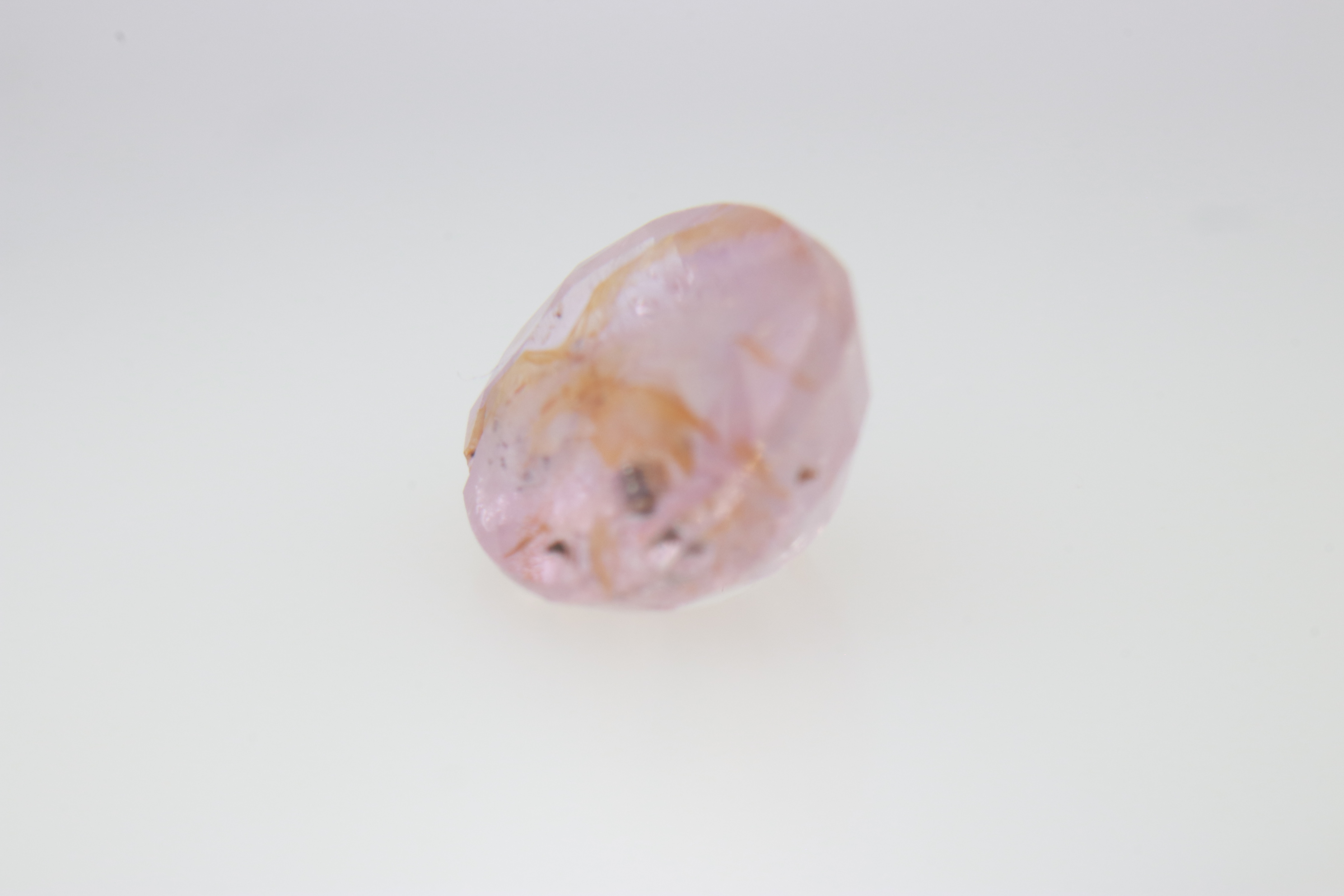 2.2ct Hot Pink Sapphire Twinning wisp Oval Shape (7.8x6.8x4.5 mm) Unheated gemstone from Sri Lanka