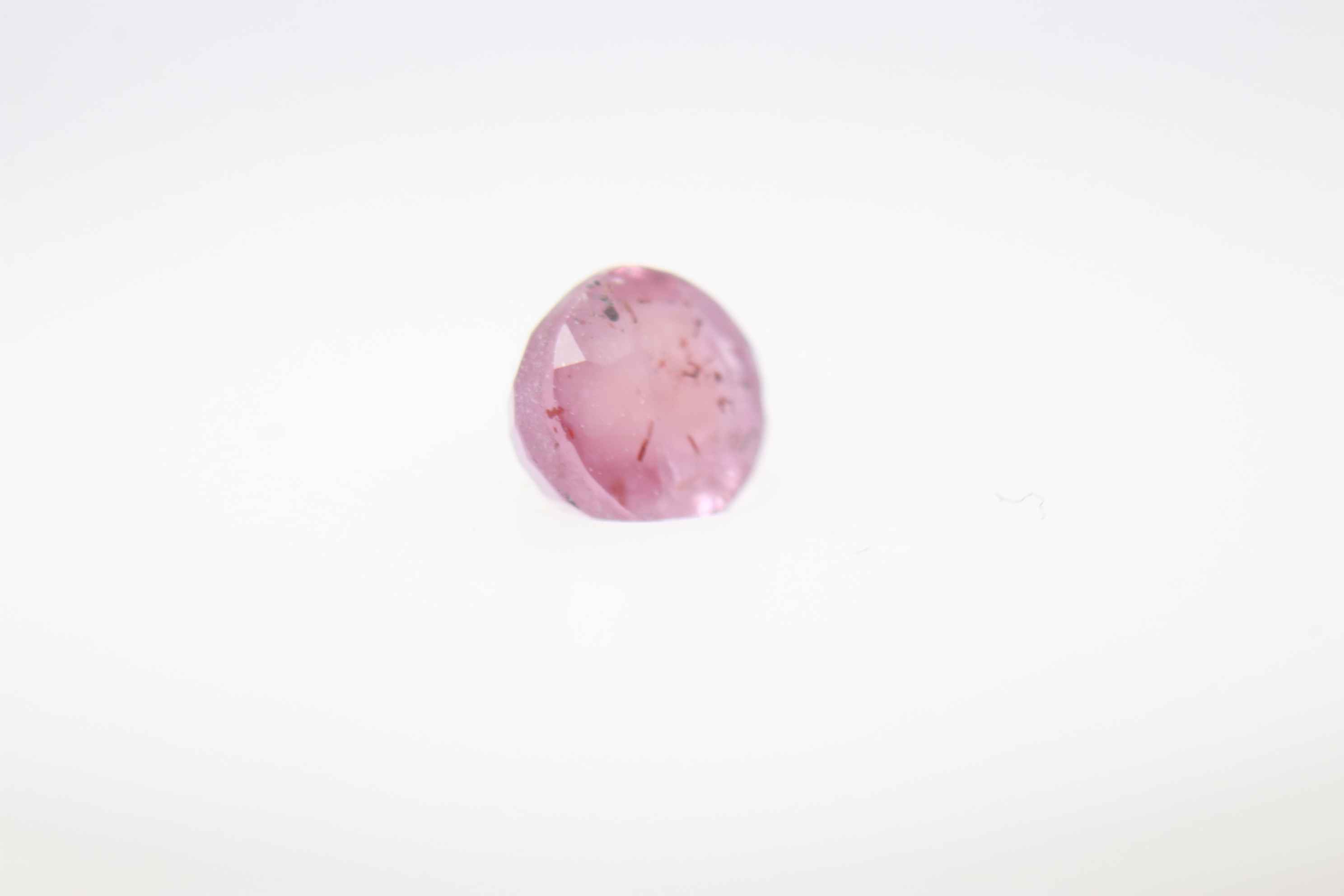 0.5ct Alice Blue Padparadscha SI1 Oval Shape (4.9x3.8x2.8 mm) Unheated gemstone from Sri Lanka