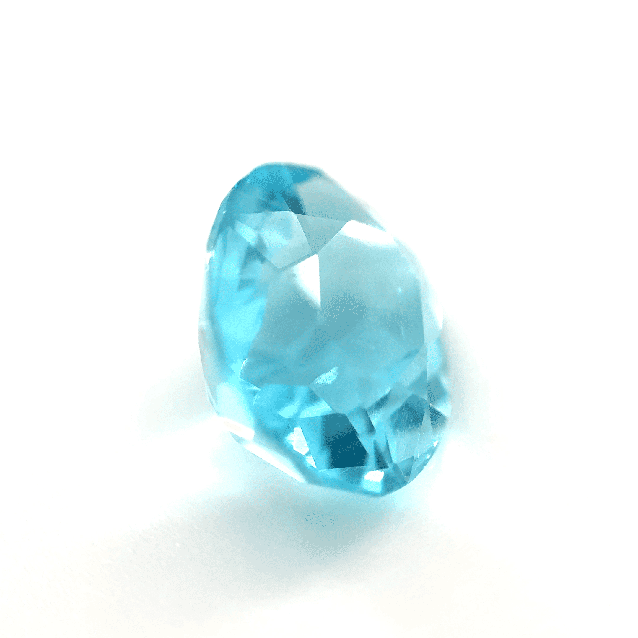 3ct Light Blue Topaz VVS Oval Shape (10.8x9x6.2 mm) Unheated gemstone from Sri Lanka