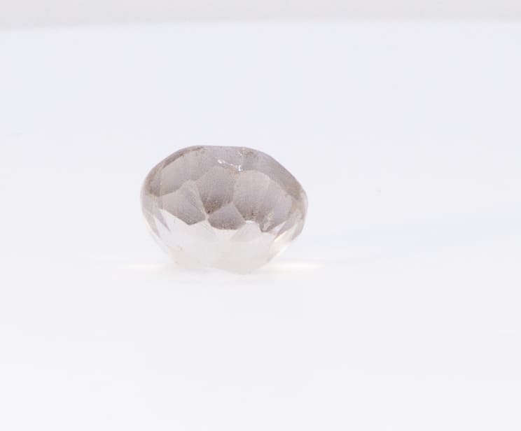 3.7ct White - Off Spinel VVS Round Shape (9.3x0x5.8 mm) Unheated gemstone from Sri Lanka
