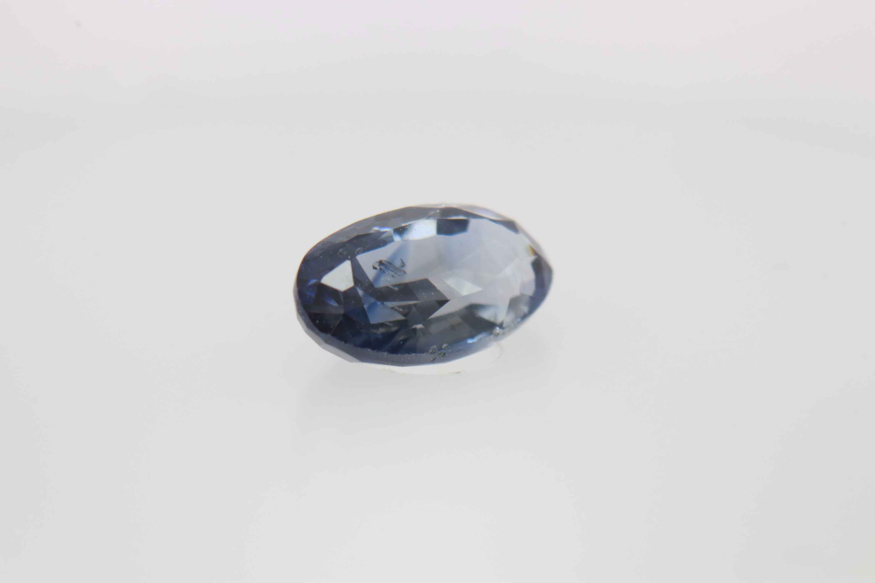 0.5ct Dodger Blue Spinel VVS1 Oval Shape (7.6x4.1x2.8 mm) Unheated gemstone from Sri Lanka