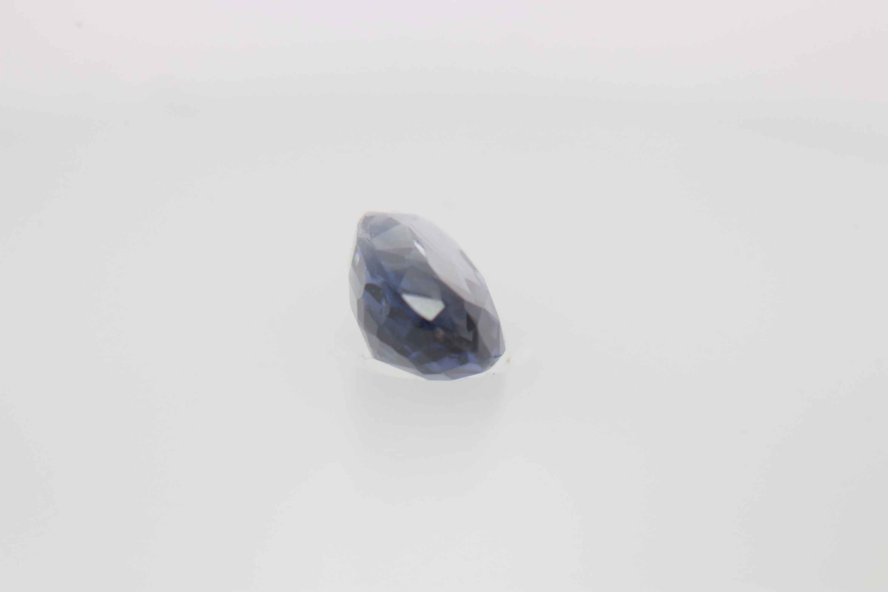 0.5ct Dodger Blue Spinel VVS1 Oval Shape (7.6x4.1x2.8 mm) Unheated gemstone from Sri Lanka