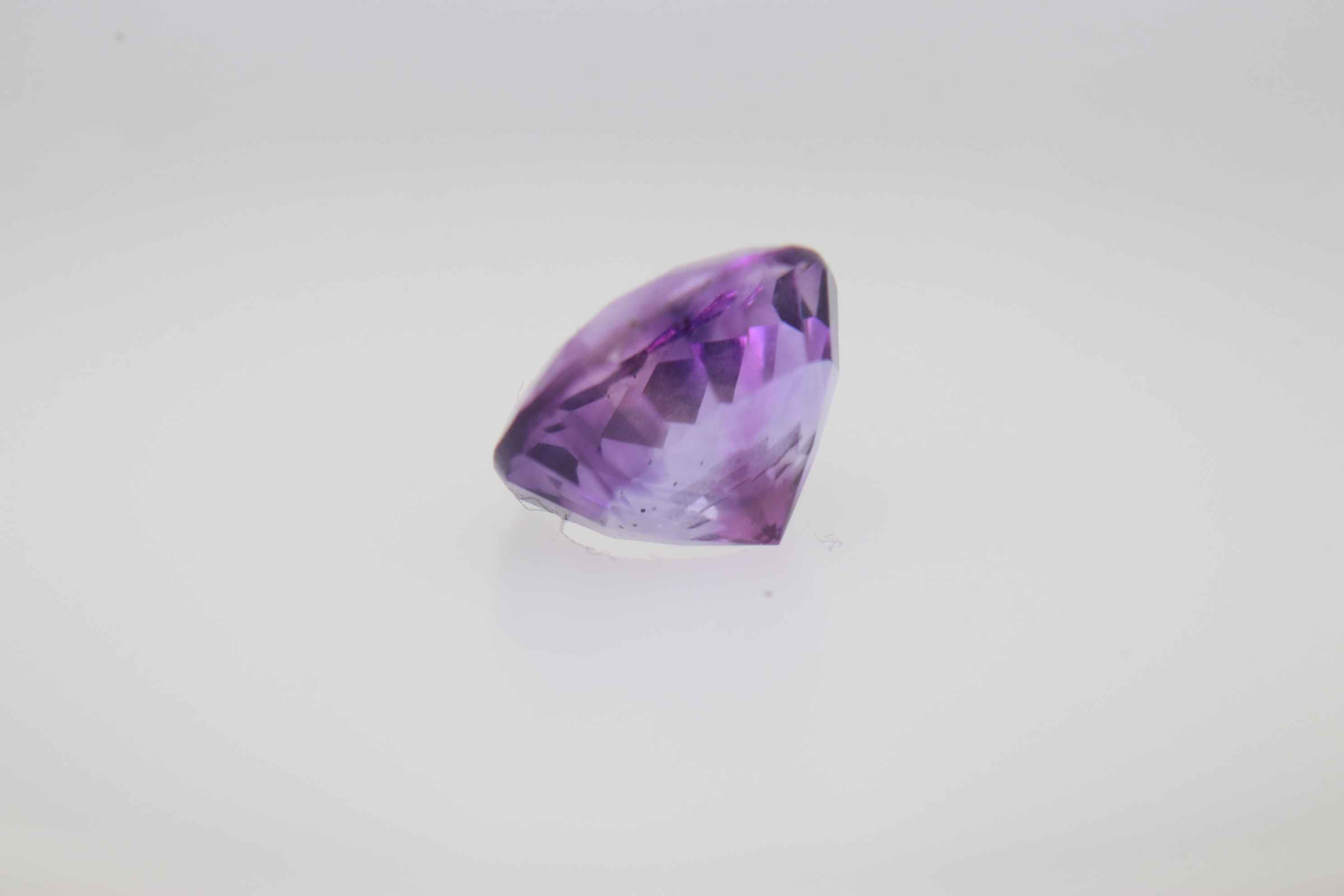 1.1ct Purple Spinel VVS Round Shape (0x6.2x4.5 mm) Unheated gemstone from Sri Lanka