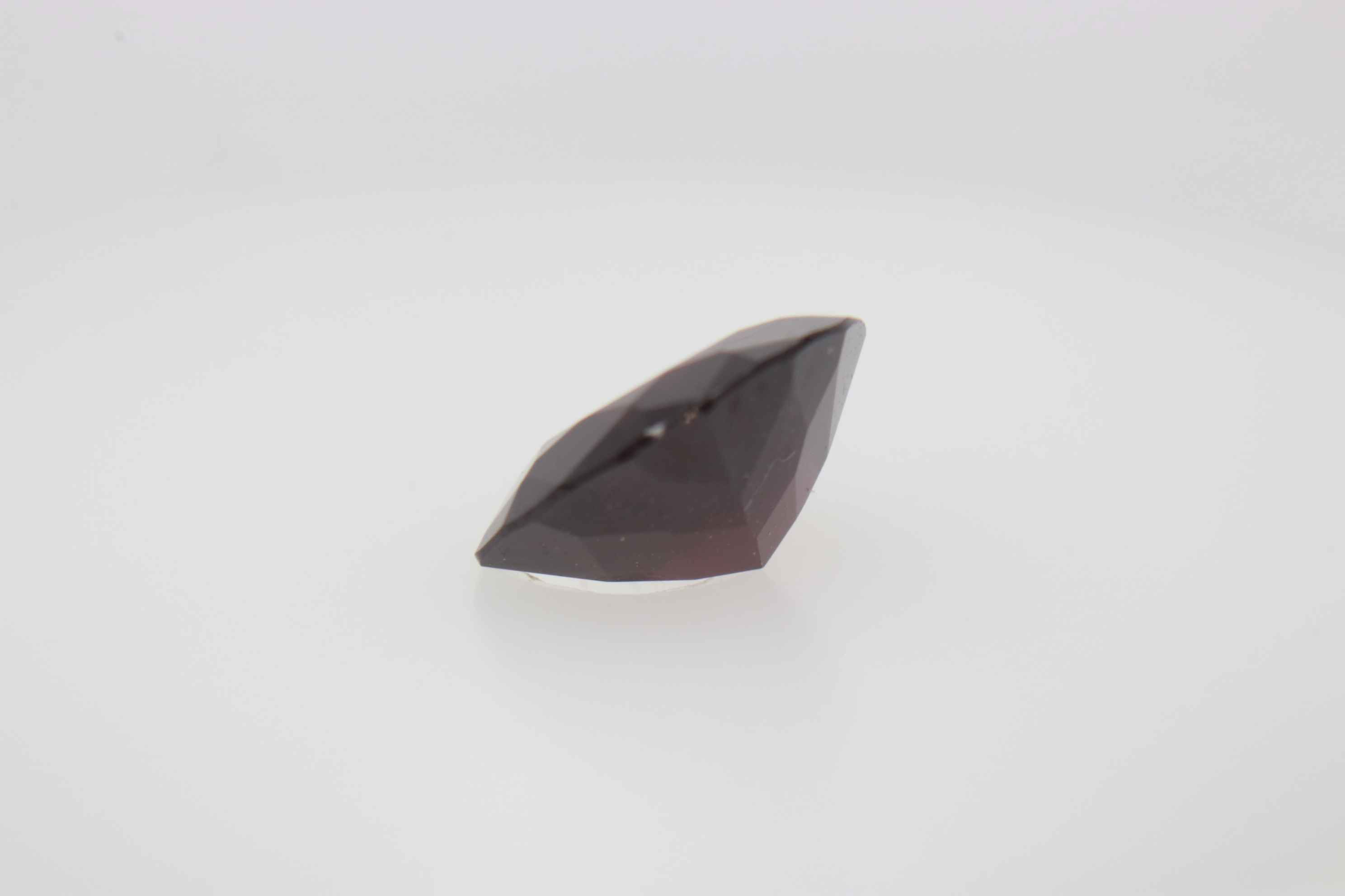 1.1ct Dark Red Spinel VVS1 Princess Shape (6.6x6.5x3.3 mm) Unheated gemstone from Sri Lanka