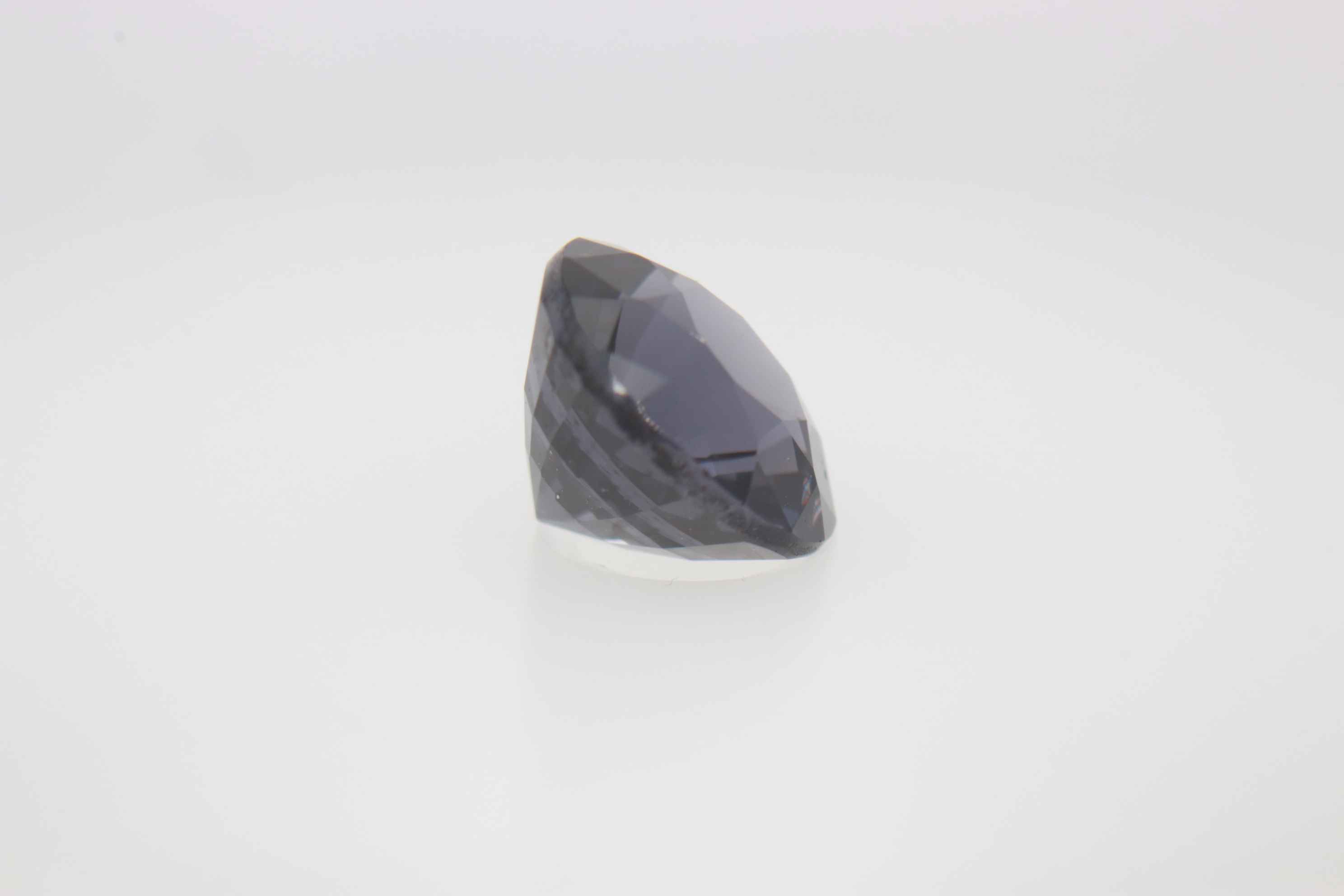 1.2ct Cobolt Spinel Vs Round Shape (0x6.2x4.4 mm) Unheated gemstone from Sri Lanka