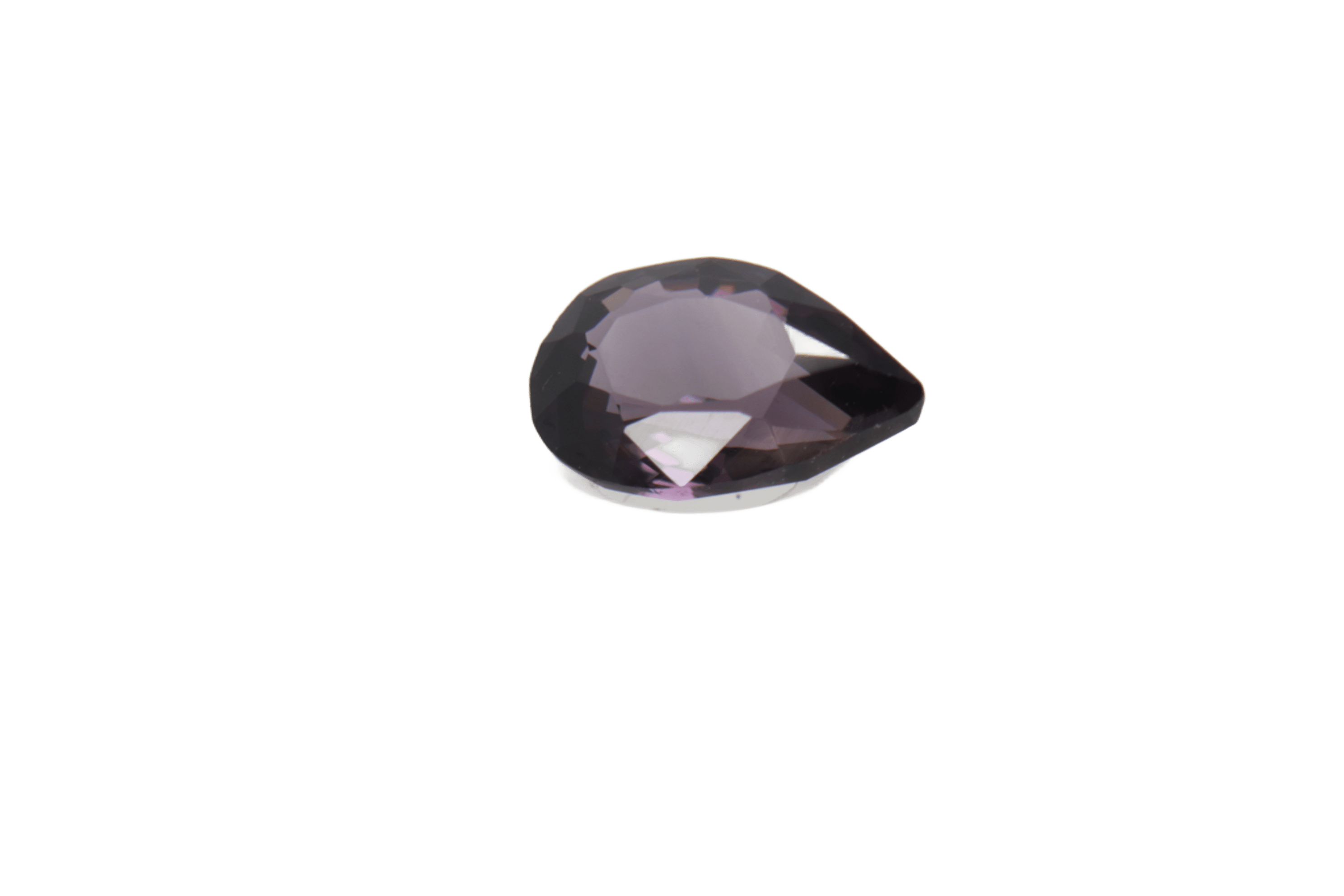 0.7ct Purple Spinel VVS Oval Shape (6.7x4.6x2.6 mm) Unheated gemstone from Sri Lanka