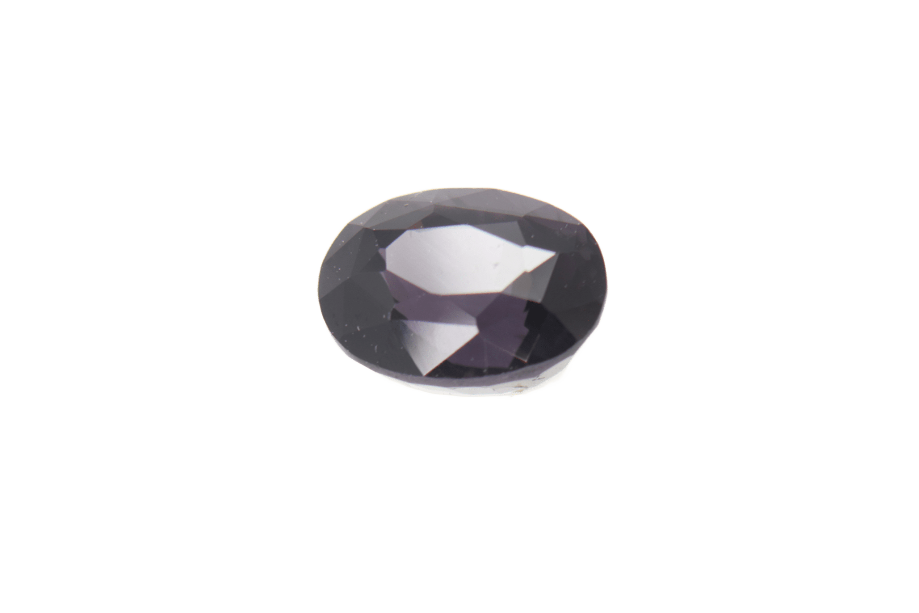 1.2ct Purple Spinel VVS Oval Shape (6.7x5.3x4.6 mm) Unheated gemstone from Sri Lanka