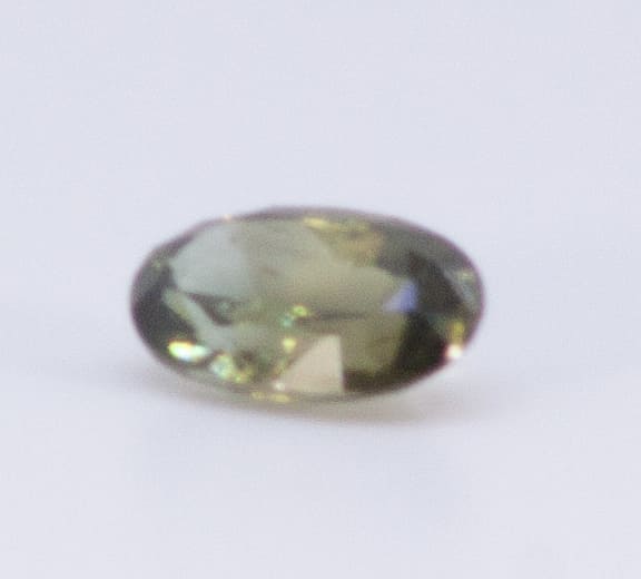 1.5ct Green Garnet Feather Oval Shape (8.9x5.3x3.5 mm) Unheated gemstone from Sri Lanka