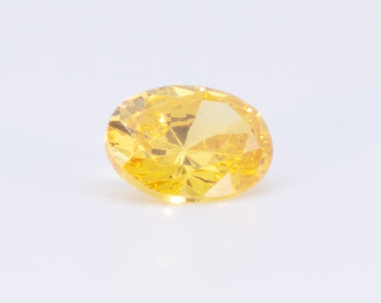 3ct Yellow Sinhalite VVS1 Oval Shape (8.9x6.8x4.2 mm) Unheated gemstone from Sri Lanka