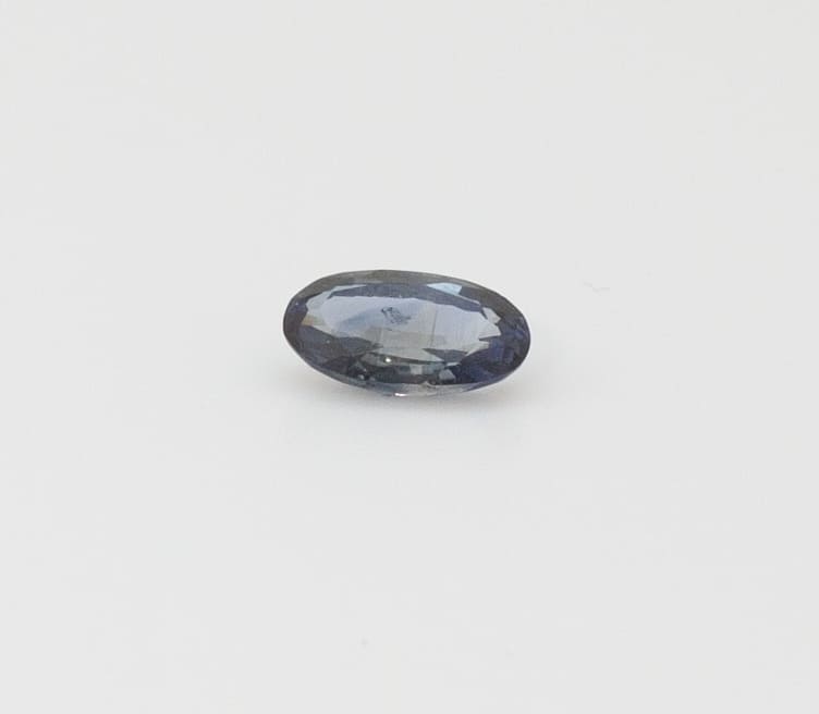 0.5ct Dodger Blue Sapphire VVS1 Oval Shape (7.6x4.1x2.8 mm) Unheated gemstone from Sri Lanka