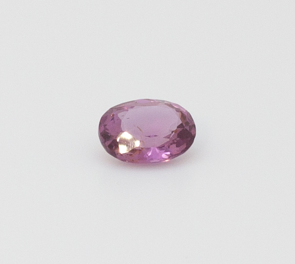 1ct Pink Tourmaline VVS Oval Shape (6.7x5.4x3.2 mm) Unheated gemstone from Sri Lanka