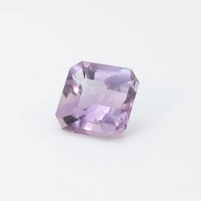 3.85ct Purple Amethyst VVS Antique Cushion Shape (9.5x9.5x6.3 mm) Unheated gemstone from Ceylon