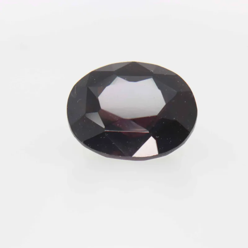 1.5ct Purple Spinel VVS Oval Shape (7.3x6.0x4.1 mm) Unheated gemstone from Sri Lanka