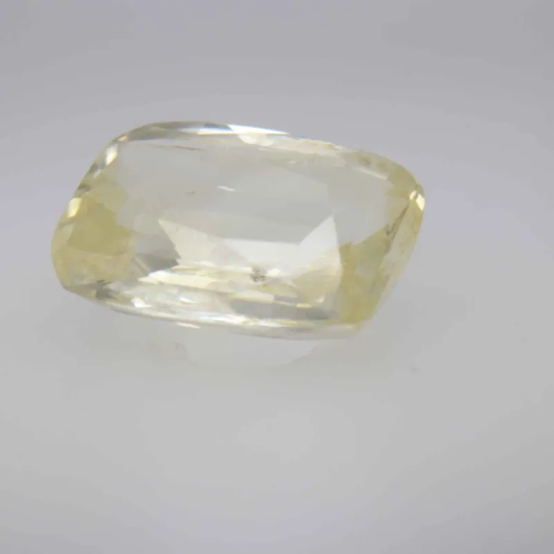 2ct Yellow Sapphire VVS1 Fancy Cushion Shape (8.7x6.4x3.2 mm) Unheated gemstone from Sri Lanka