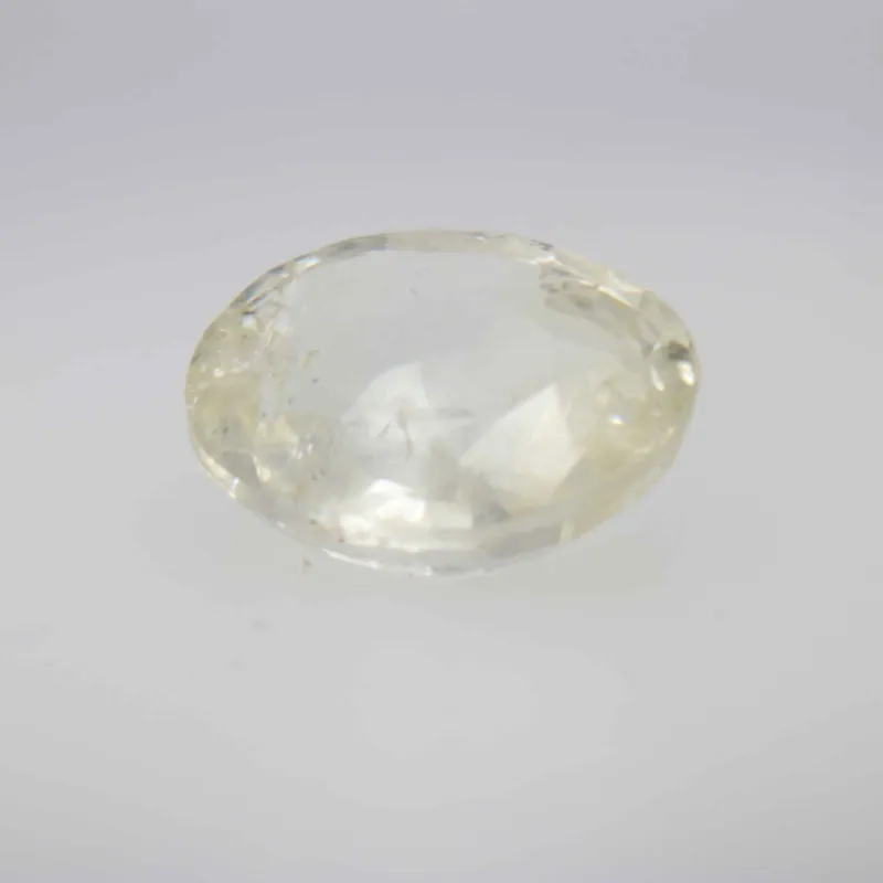 1.8ct Light Goldenrod Yellow Sapphire Vs1 Oval Shape (8.1x6.5x3.3 mm) Unheated gemstone from Sri Lanka