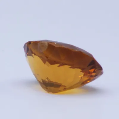 14ct Orange Garnet VVS Oval Shape (18.9x14.5x10.2 mm) Unheated gemstone from Sri Lanka