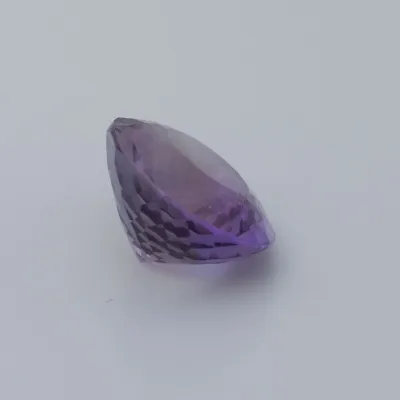 11.2ct Purple Amethyst VVS Oval Shape (16.9x13.9x8.5 mm) Unheated gemstone from Ceylon