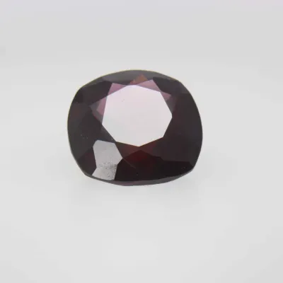 1.1ct Dark Red Spinel VVS1 Princess Shape (6.6x6.5x3.3 mm) Unheated gemstone from Sri Lanka
