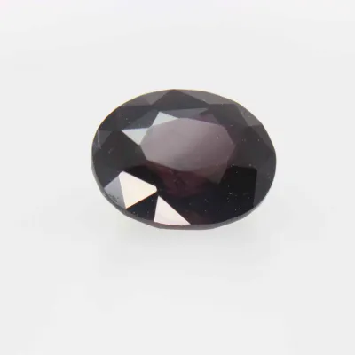 1.5ct Purple Spinel VVS Oval Shape (7.3x6.0x4.1 mm) Unheated gemstone from Sri Lanka