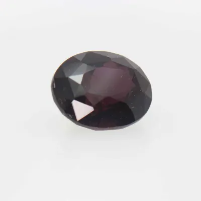 1.5ct Purple Spinel VVS Oval Shape (7.3x6.0x4.1 mm) Unheated gemstone from Sri Lanka