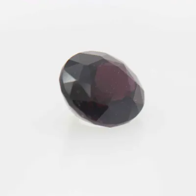 1.5ct Purple Spinel VVS Oval Shape (7.3x6.0x4.1 mm) Unheated gemstone from Sri Lanka