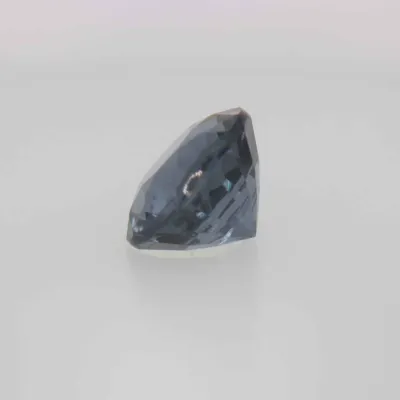 1.1ct Cobolt Spinel Vs1 Round Shape (0x6.1x4.5 mm) Unheated gemstone from Sri Lanka