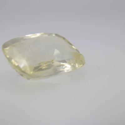 2ct Yellow Sapphire VVS1 Fancy Cushion Shape (8.7x6.4x3.2 mm) Unheated gemstone from Sri Lanka