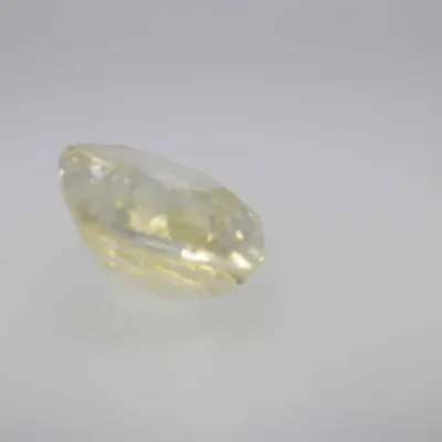 2ct Yellow Sapphire VVS1 Fancy Cushion Shape (8.7x6.4x3.2 mm) Unheated gemstone from Sri Lanka