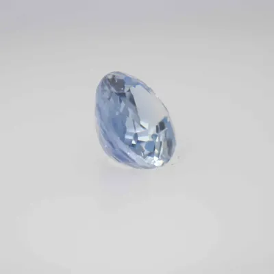 0.9ct Alice Blue Sapphire VVS Oval Shape (6.1x5.2x3.2 mm) Unheated gemstone from Ceylon