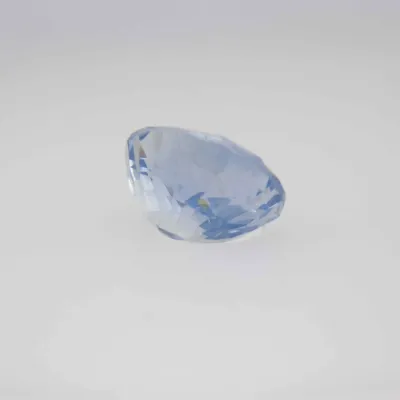 0.9ct Alice Blue Sapphire VVS Oval Shape (6.1x5.2x3.2 mm) Unheated gemstone from Ceylon