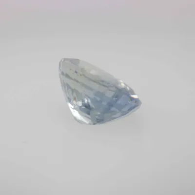 1.5ct Alice Blue Sapphire Vs1 Oval Shape (7.6x5.8x3.8 mm) Unheated gemstone from Ceylon