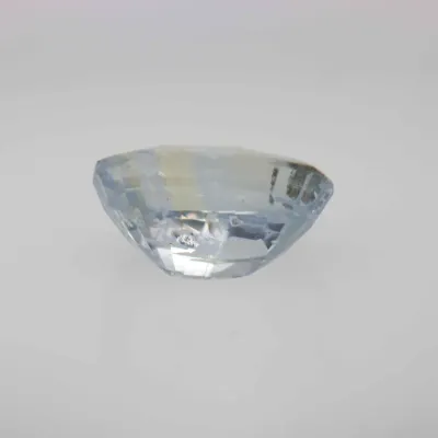 1.5ct Alice Blue Sapphire Vs1 Oval Shape (7.6x5.8x3.8 mm) Unheated gemstone from Ceylon