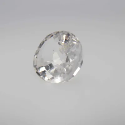 1.2ct Floral White Sapphire VVS Oval Shape (7.0x5.9x3.7 mm) Unheated gemstone from Sri Lanka