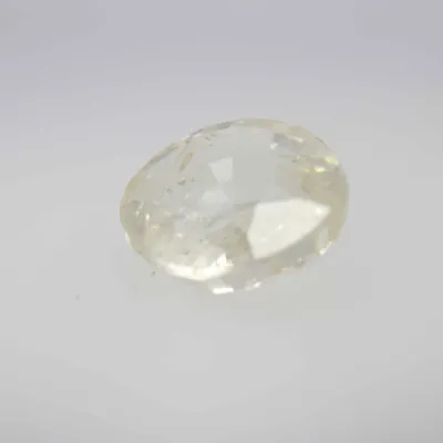 1.8ct Light Goldenrod Yellow Sapphire Vs1 Oval Shape (8.1x6.5x3.3 mm) Unheated gemstone from Sri Lanka