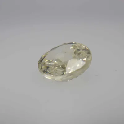 1.1ct Light Goldenrod Yellow Sapphire Vs1 Oval Shape (6.8x5.7x2.6 mm) Unheated gemstone from Sri Lanka