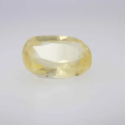 1.4ct Yellow Sapphire VVS1 Oval Shape (3.4x7.5x5.1 mm) Unheated gemstone from Sri Lanka